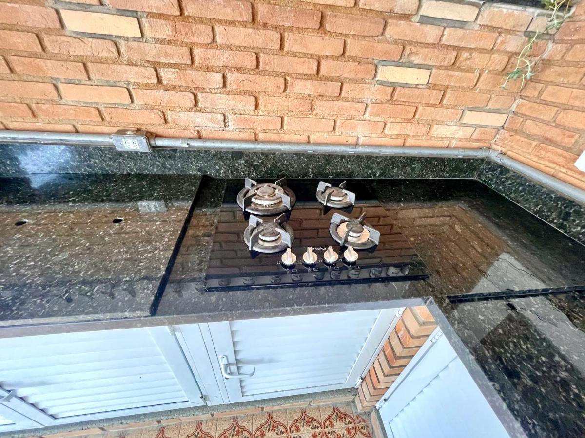 Casa Aconchegante A 200 Mts Da Praia Da Maranduba Убатуба Екстер'єр фото